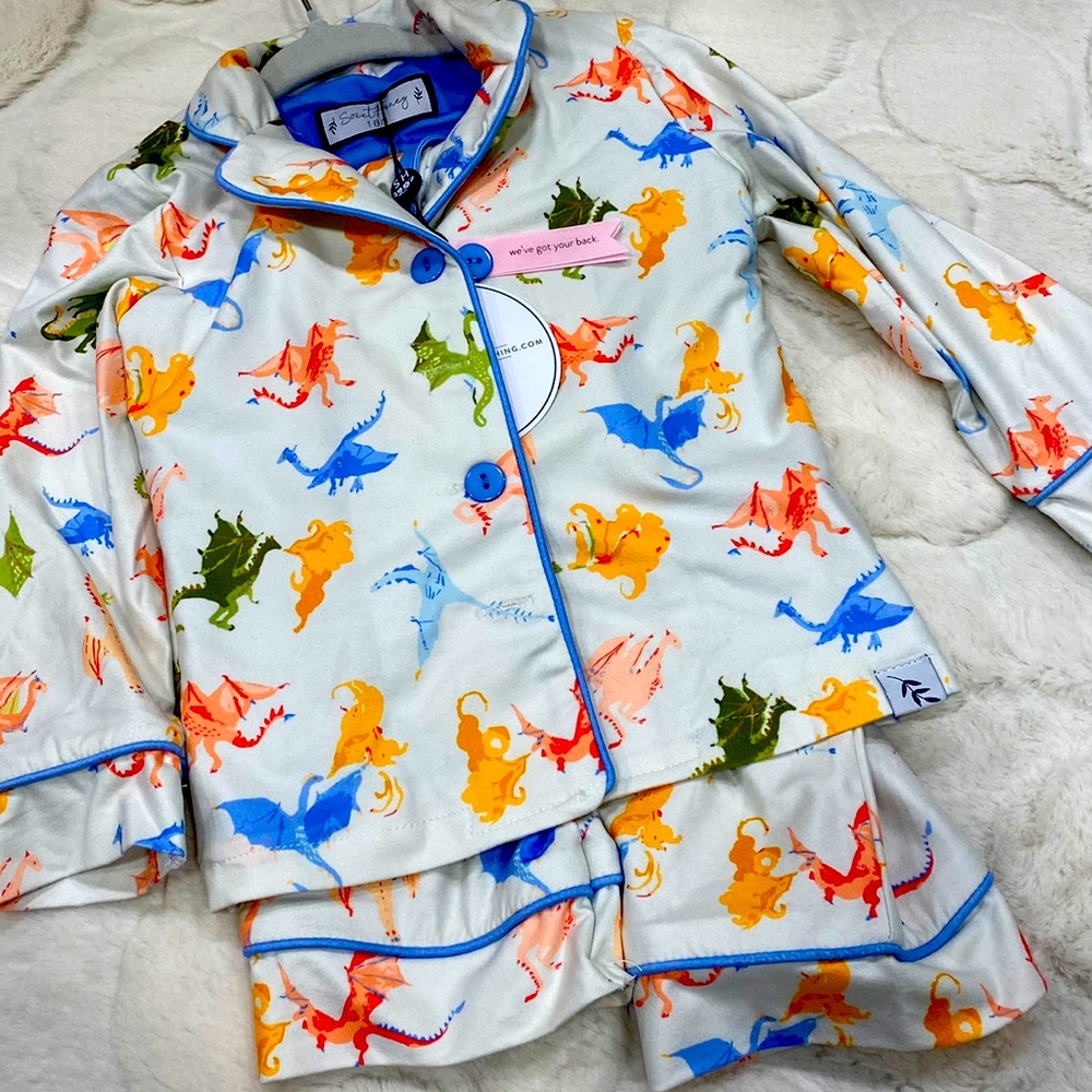 Sweethoney jammas with dragons